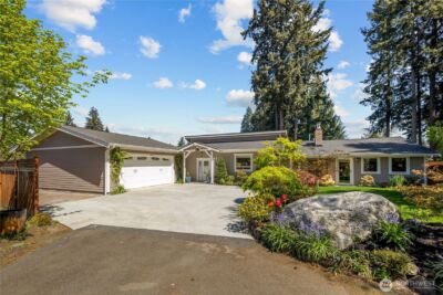 643 Edmonds Way , Edmonds, WA 98020 - Photo 2