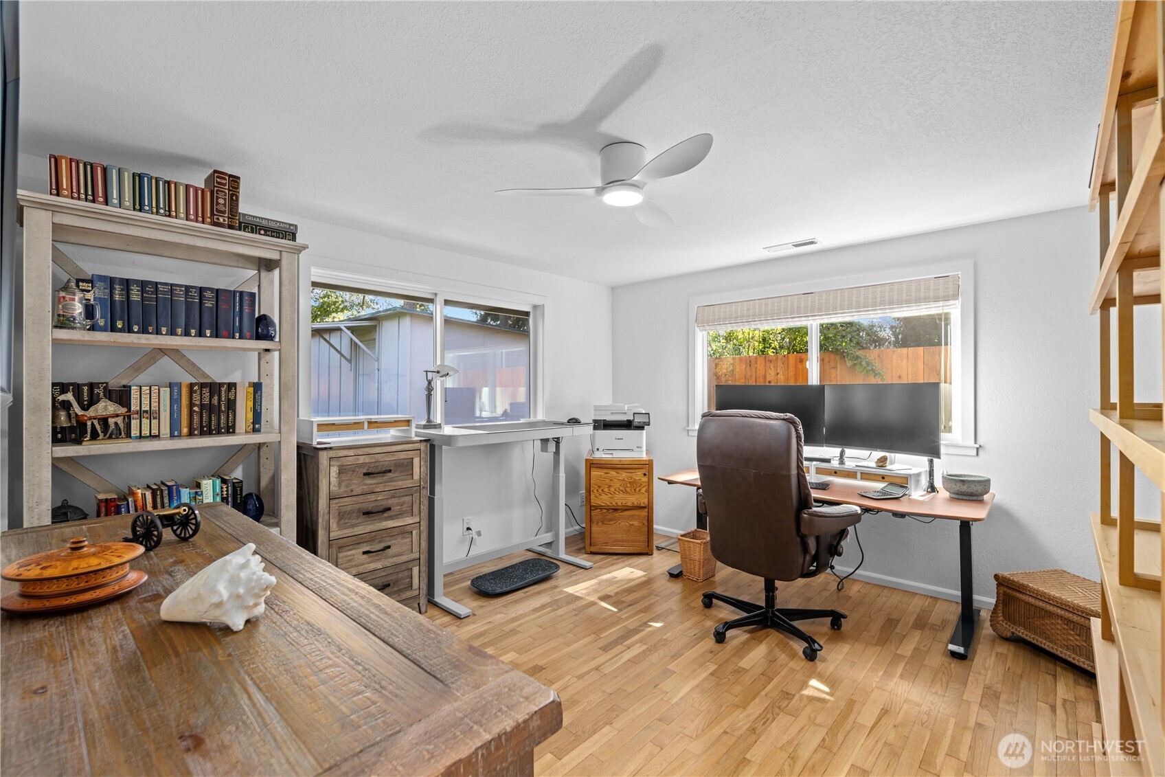 643 Edmonds Way , Edmonds, WA 98020