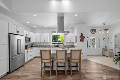 643 Edmonds Way , Edmonds, WA 98020 - Photo 7