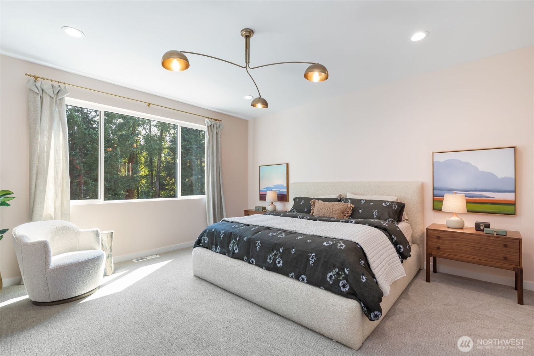 1151 129th Court NE, Bellevue, WA 98005