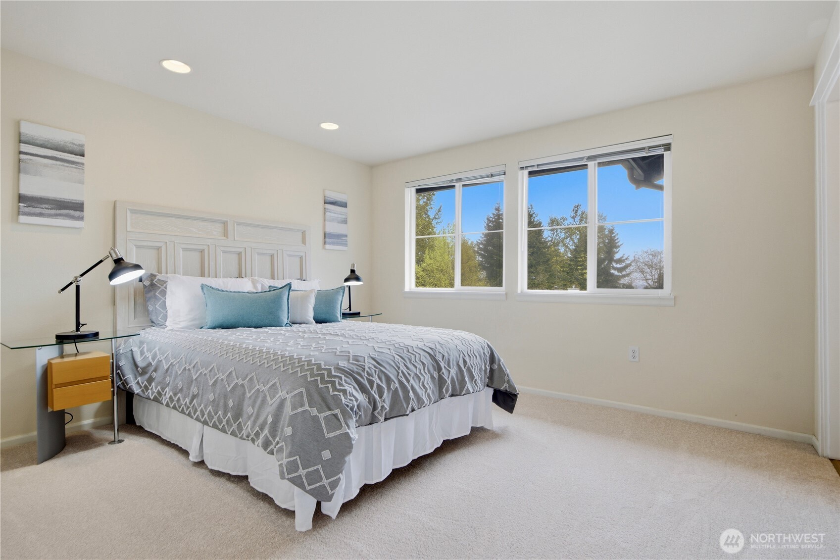 8806 123rd Lane NE #8806, Kirkland, WA 98033