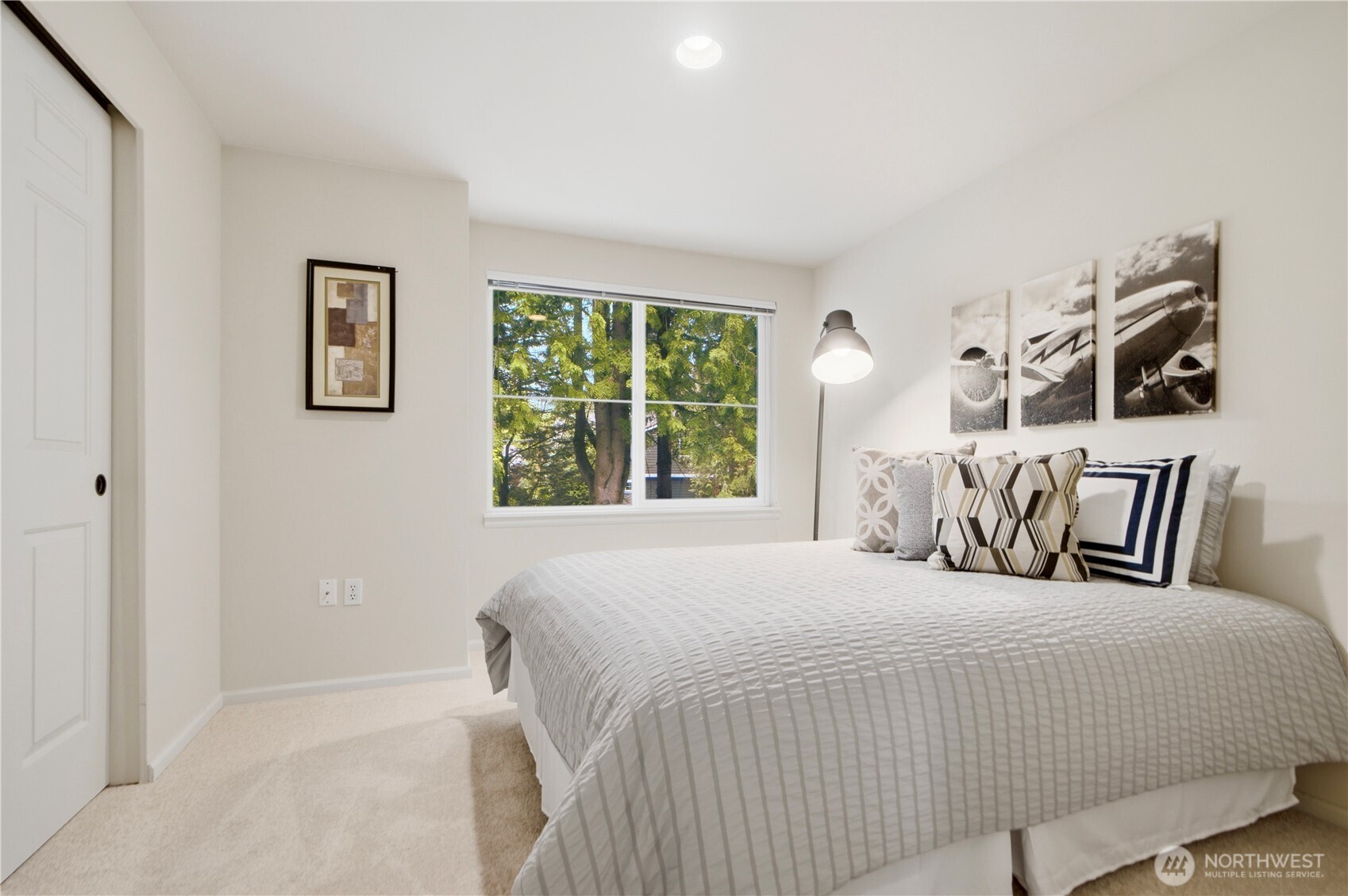 8806 123rd Lane NE #8806, Kirkland, WA 98033