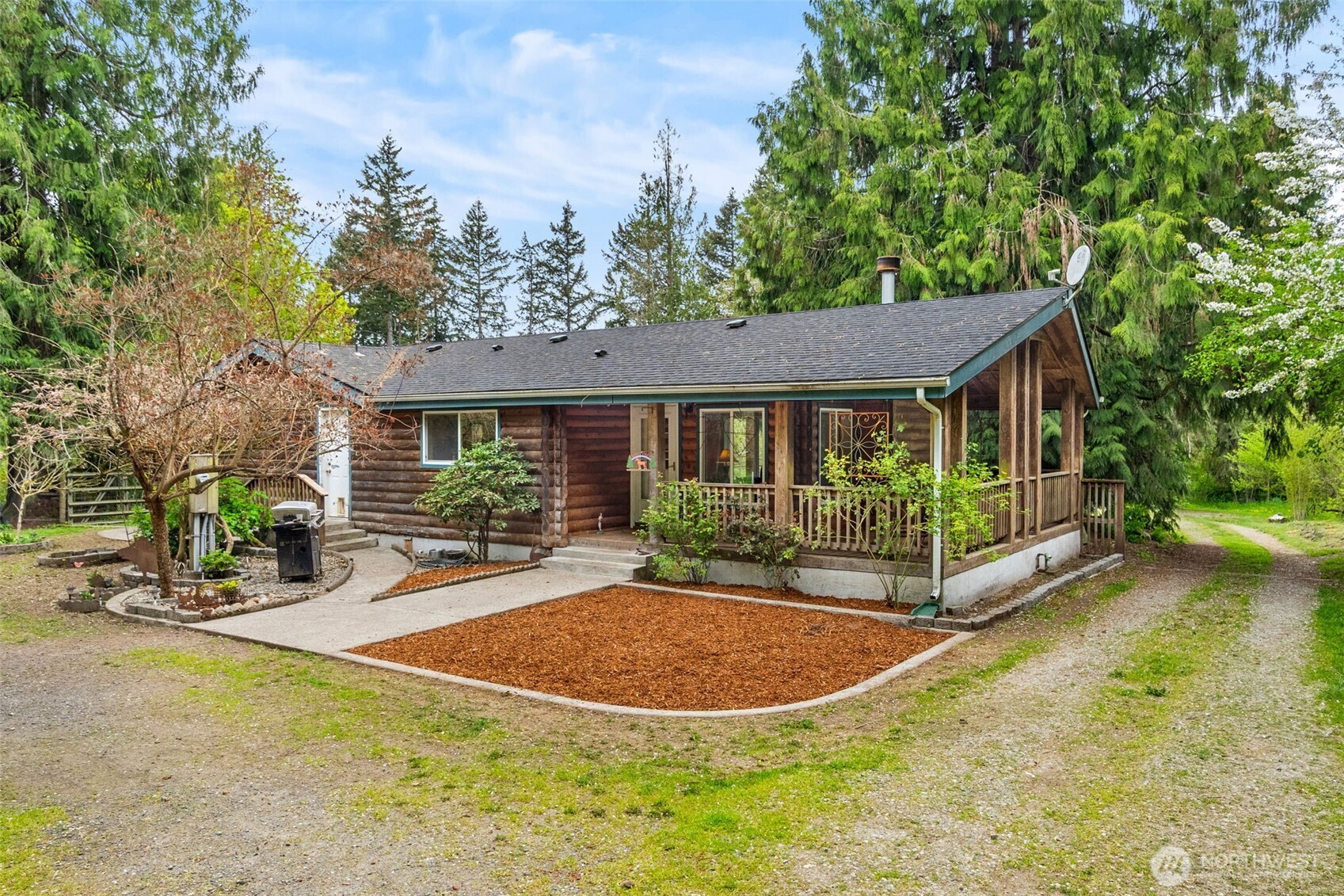 35308 16th Avenue Ct S, Roy, WA 98580