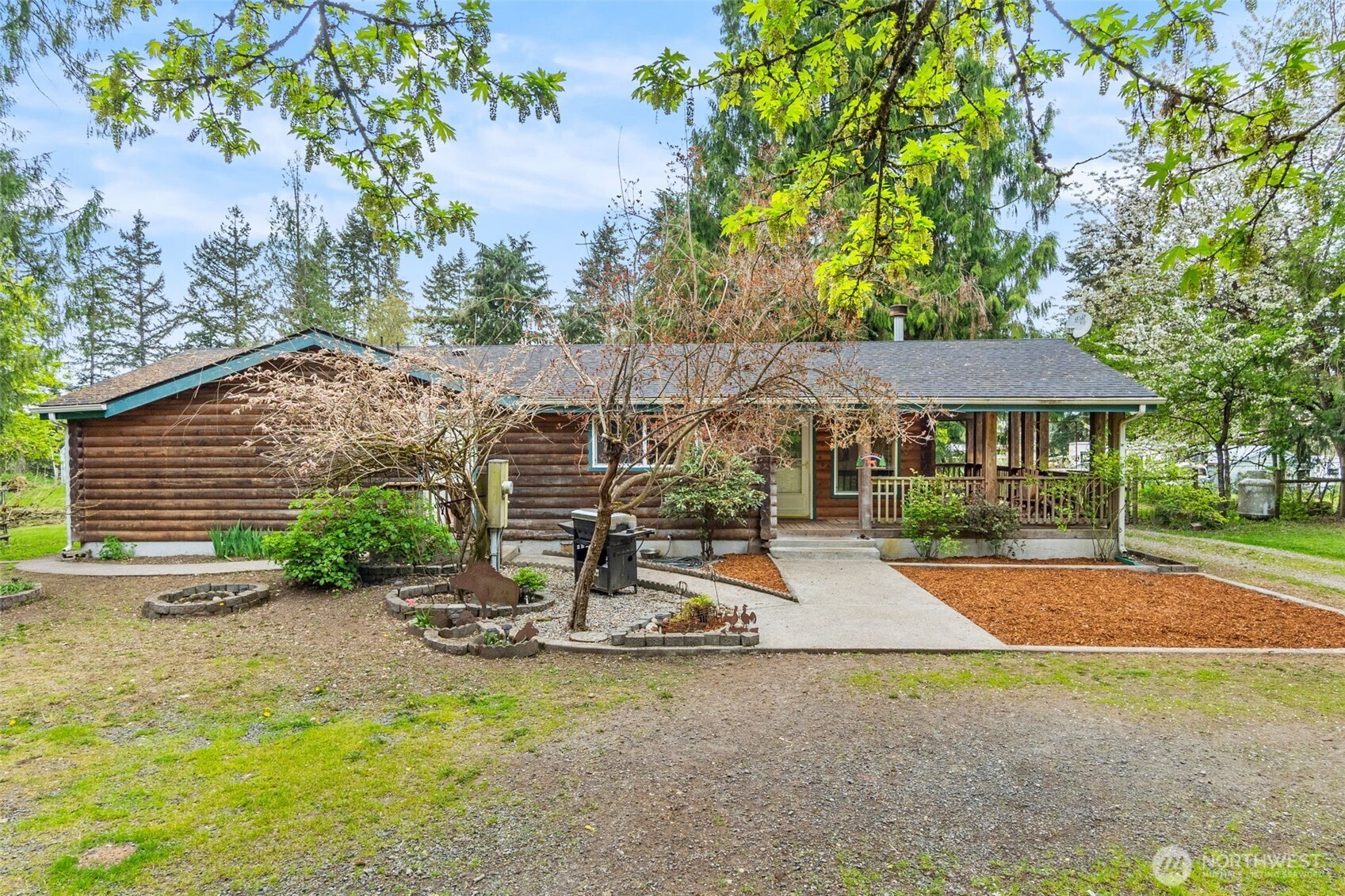 35308 16th Avenue Ct S, Roy, WA 98580