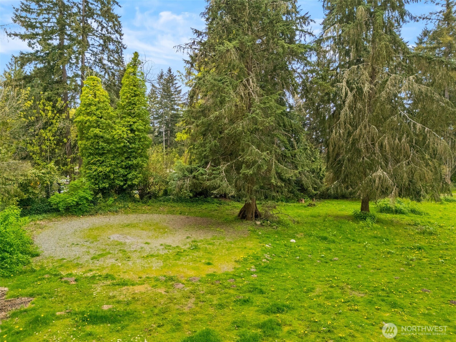 35308 16th Avenue Ct S, Roy, WA 98580