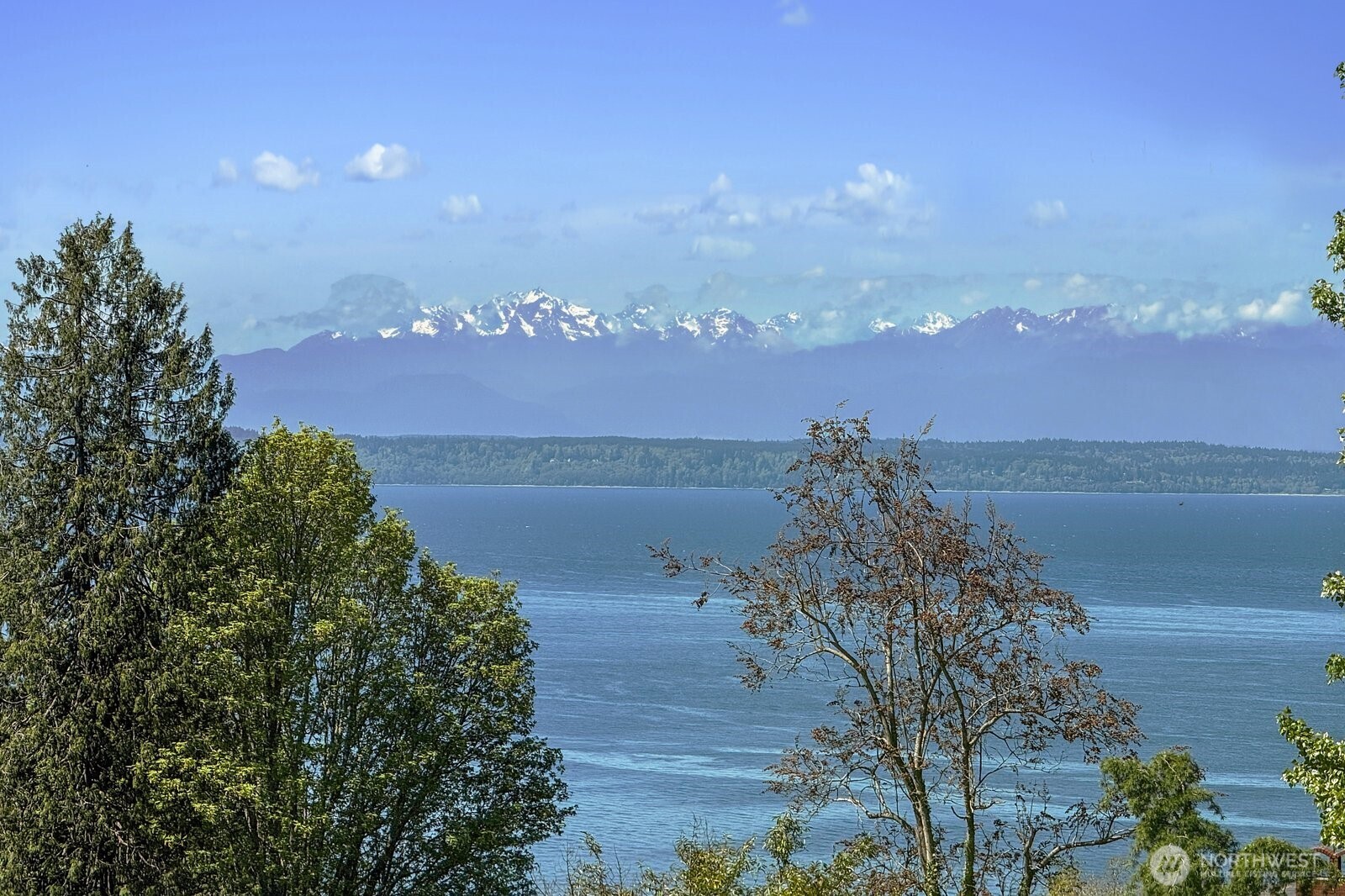 16209 70th Place W, Edmonds, WA 98026