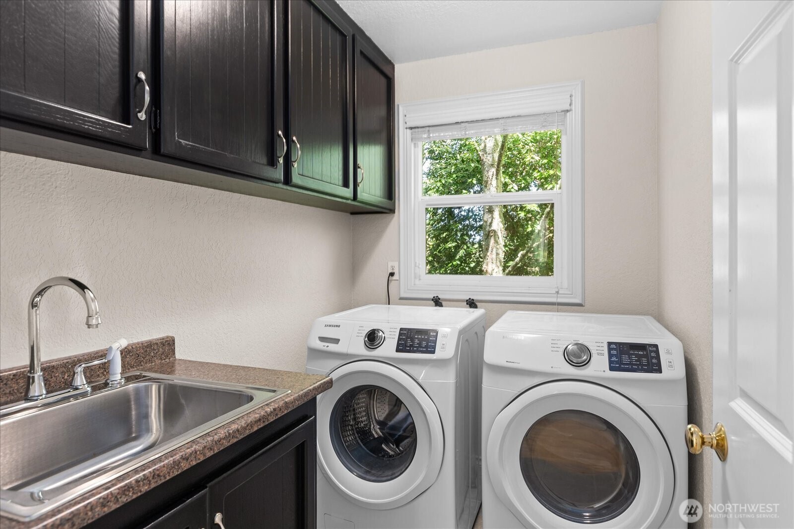 16209 70th Place W, Edmonds, WA 98026