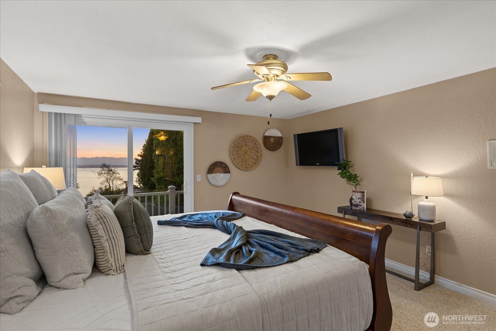 16209 70th Place W, Edmonds, WA 98026