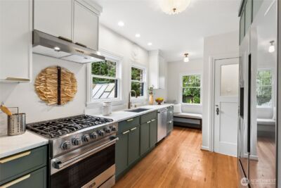 8042 11th Avenue NW, Seattle, WA 98117 - Photo 13