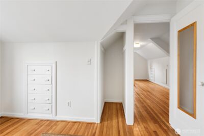 8042 11th Avenue NW, Seattle, WA 98117 - Photo 25