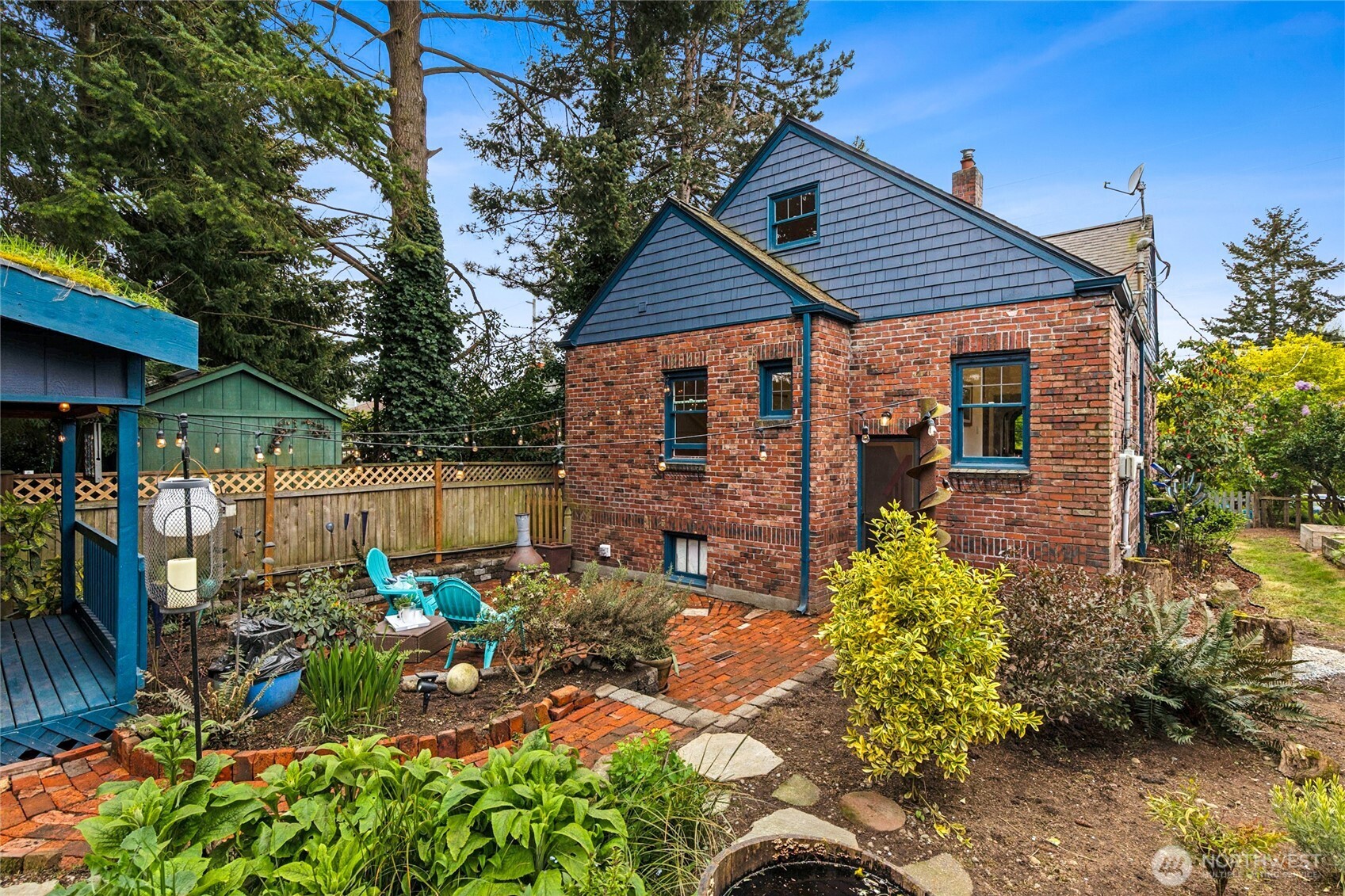 8042 11th Avenue NW, Seattle, WA 98117