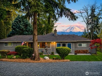 21437 SE 232nd Street , Maple Valley, WA 98038