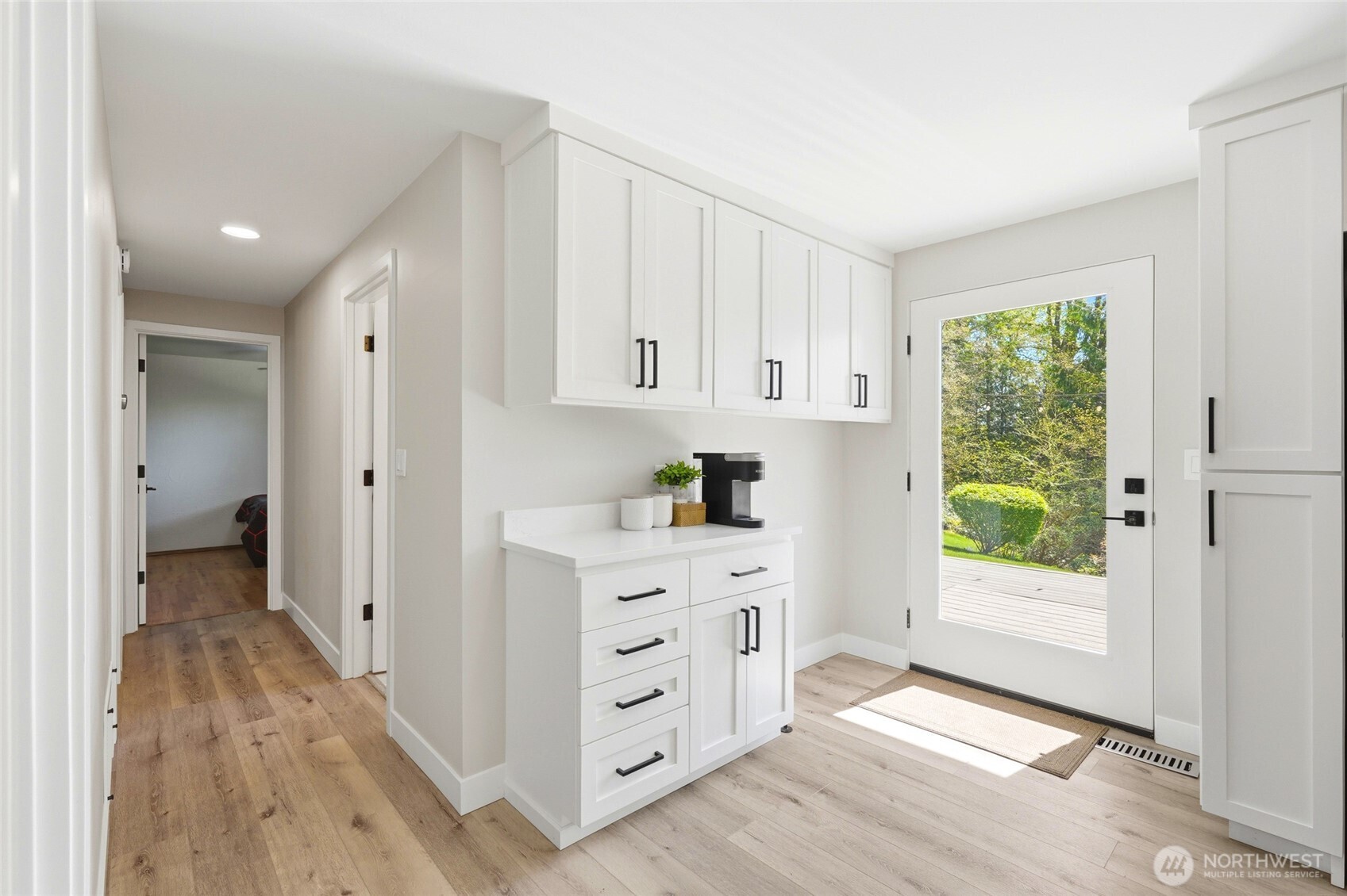 21437 SE 232nd Street , Maple Valley, WA 98038