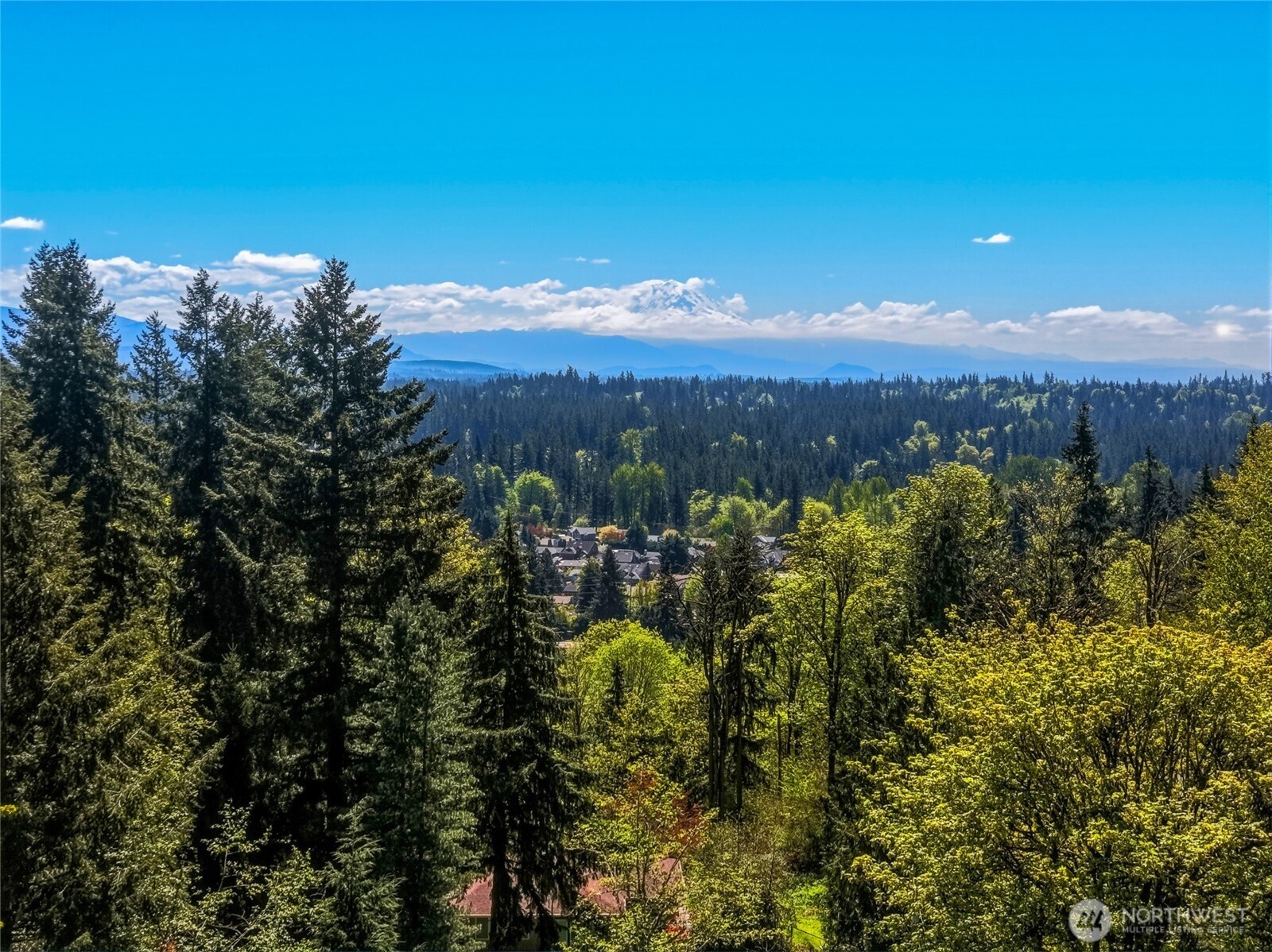 21437 SE 232nd Street , Maple Valley, WA 98038