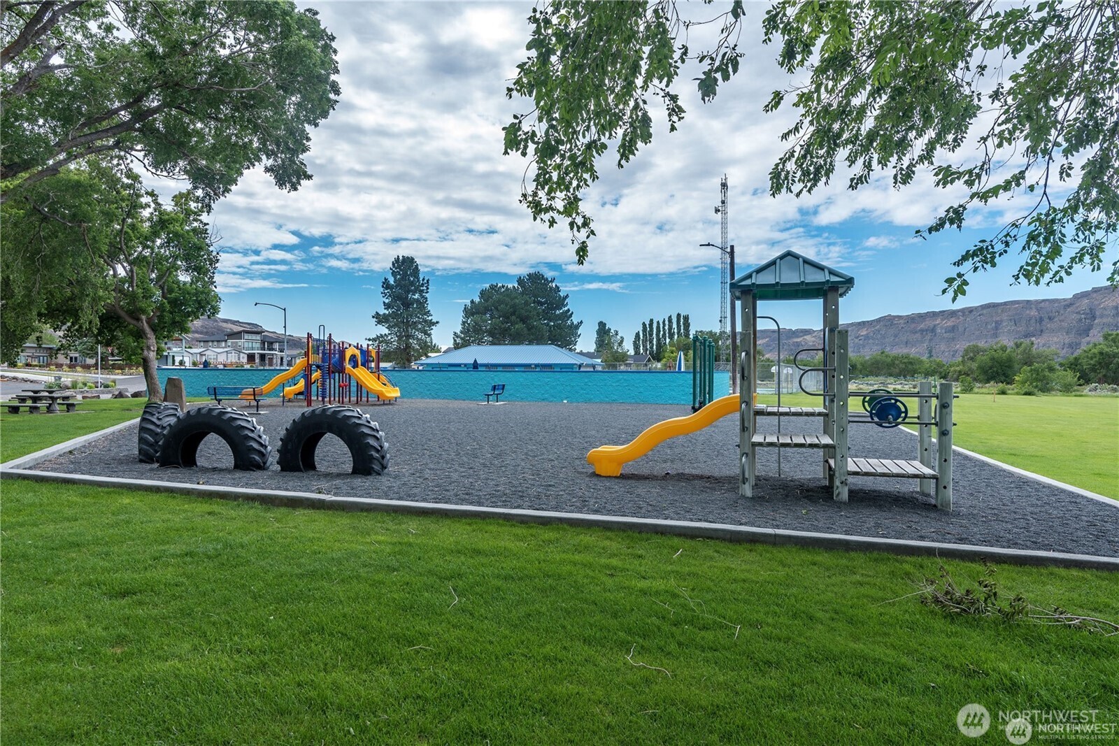 312 SW River Drive , Quincy, WA 98848