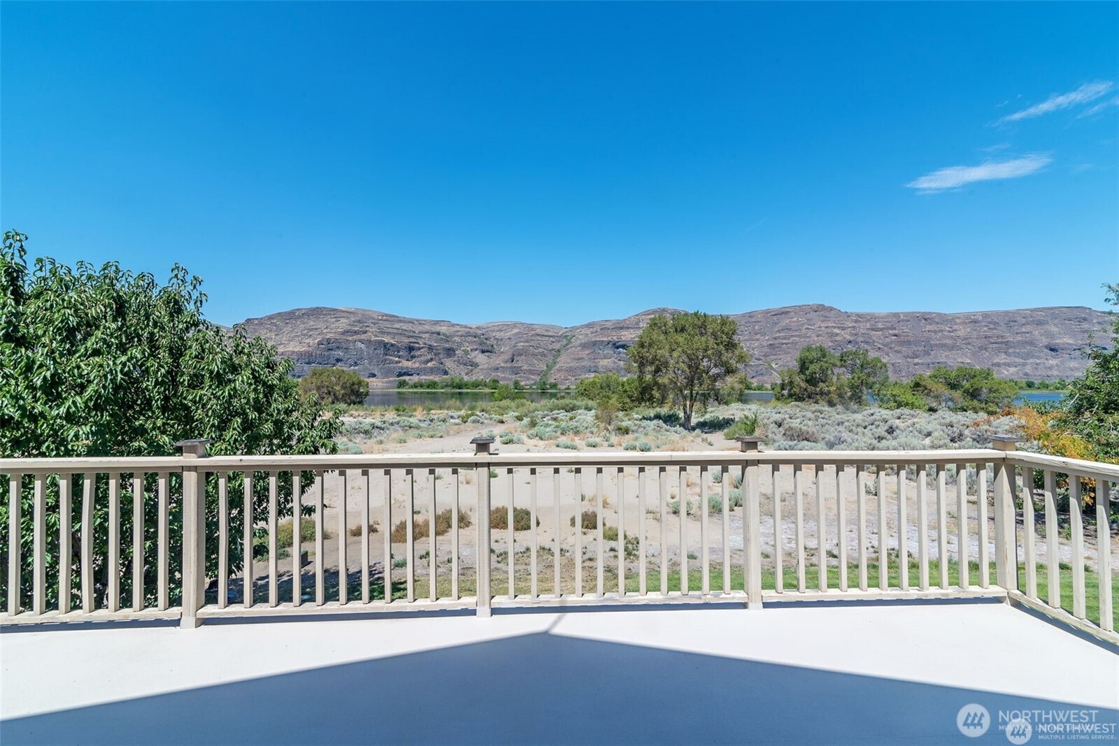 312 SW River Drive , Quincy, WA 98848
