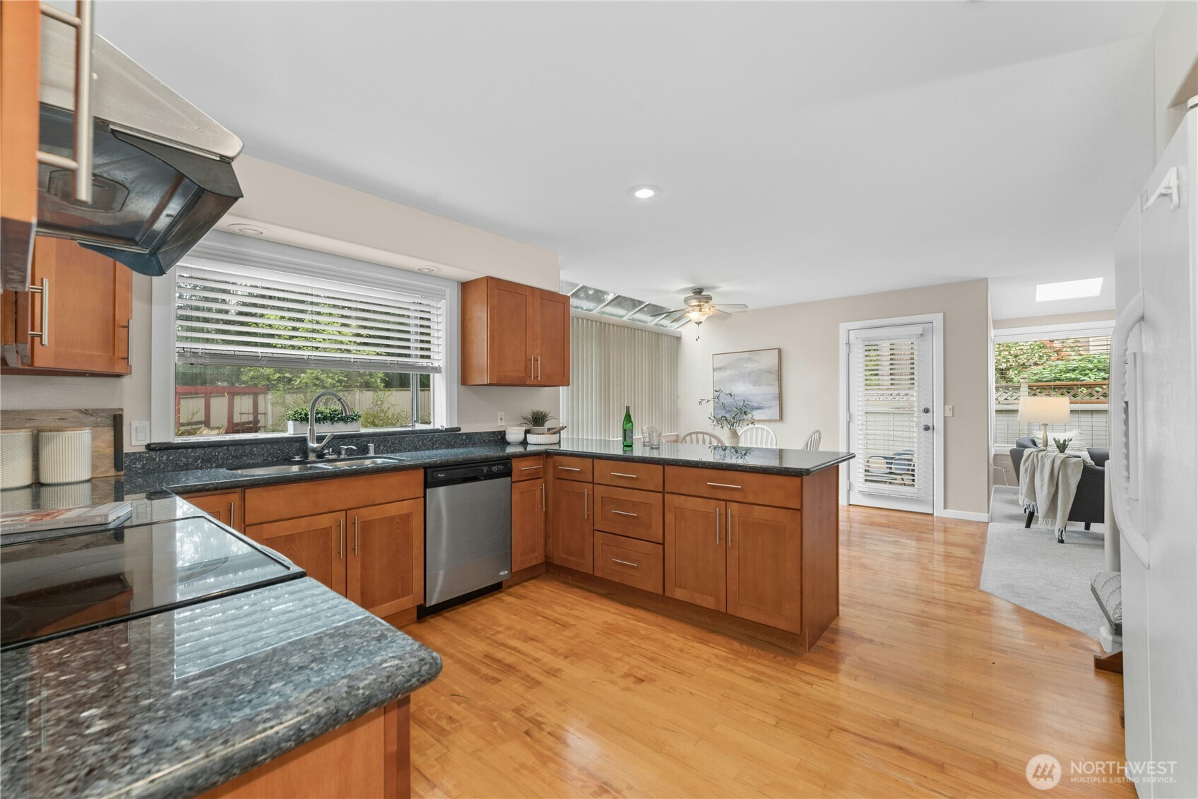 3643 252nd Place SE, Sammamish, WA 98029