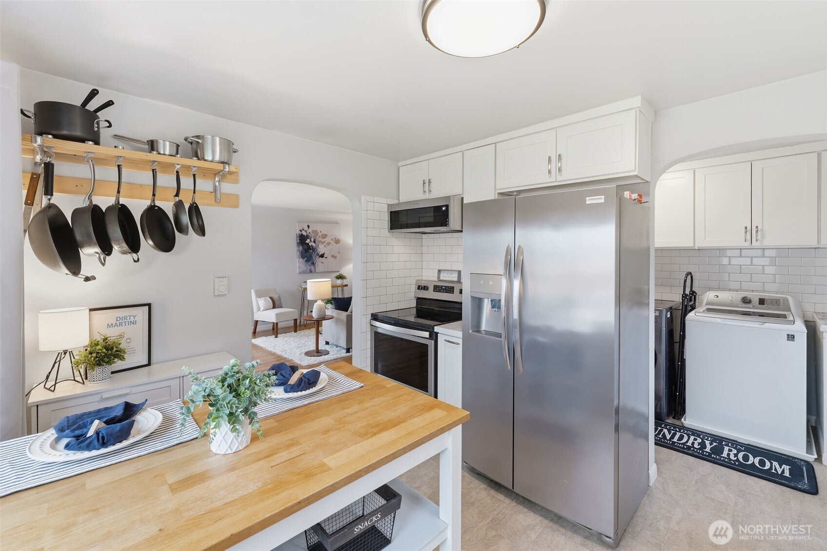 1202 E 54th Street , Tacoma, WA 98404