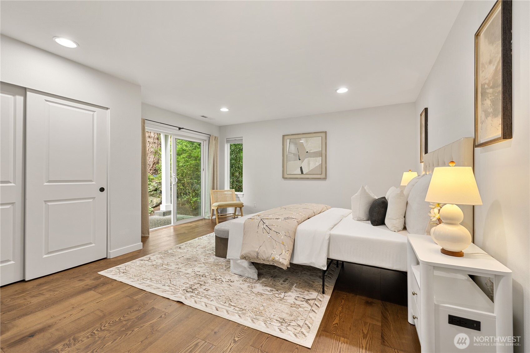 14590 36th Avenue NE, Lake Forest Park, WA 98155