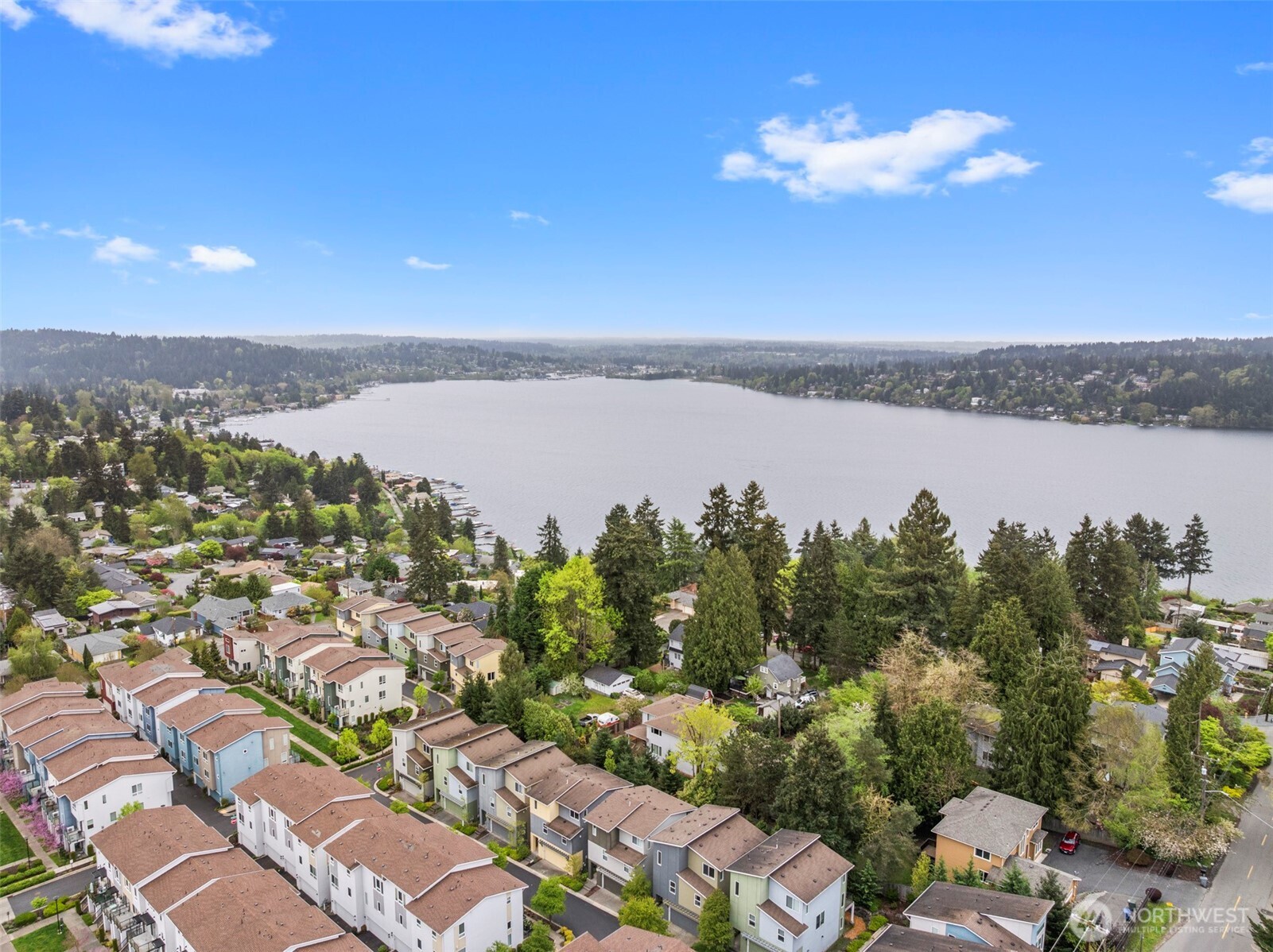 14590 36th Avenue NE, Lake Forest Park, WA 98155