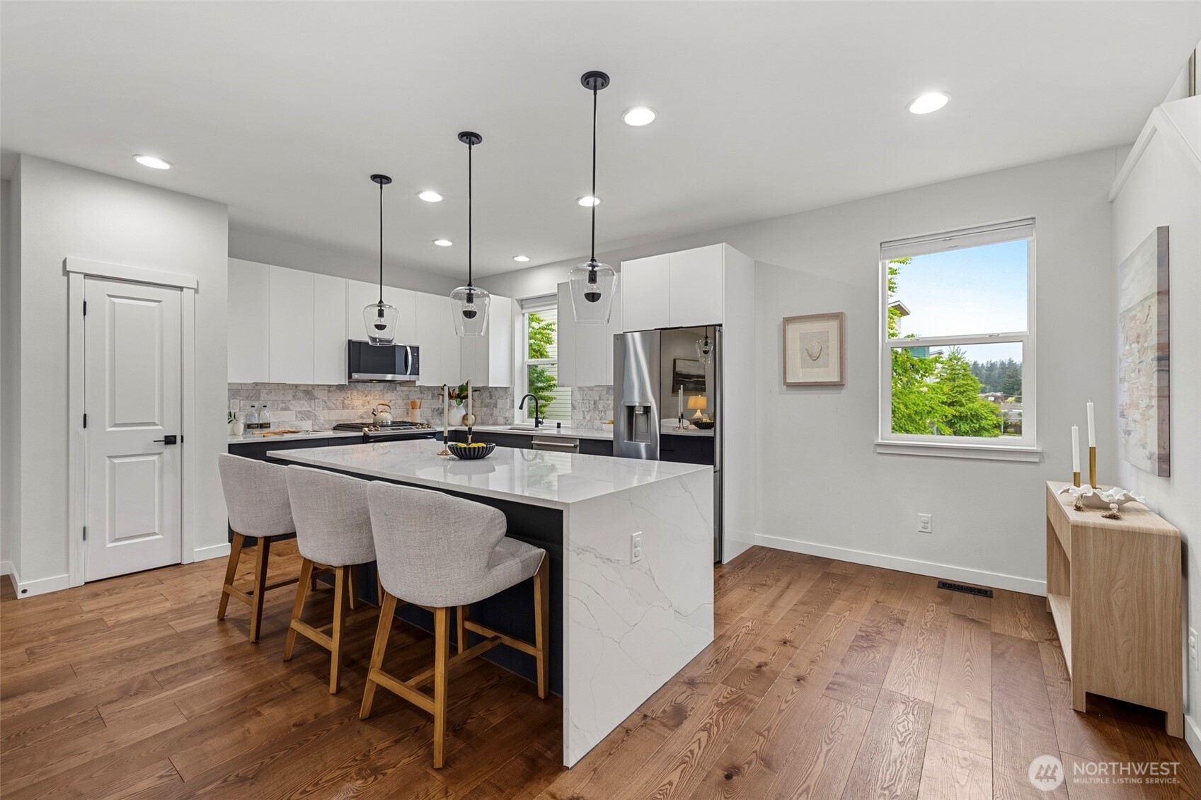 14590 36th Avenue NE, Lake Forest Park, WA 98155