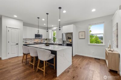 14590 36th Avenue NE, Lake Forest Park, WA 98155 - Photo 5