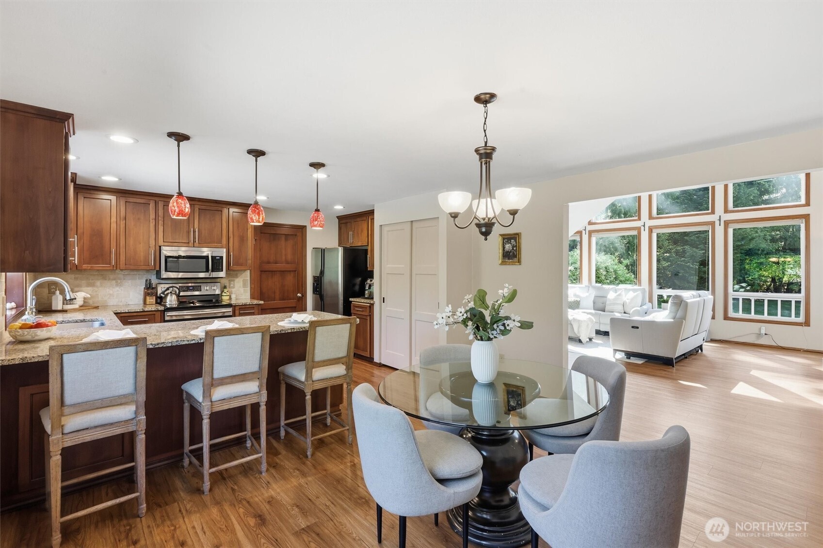 18125 Snohomish Avenue , Snohomish, WA 98296