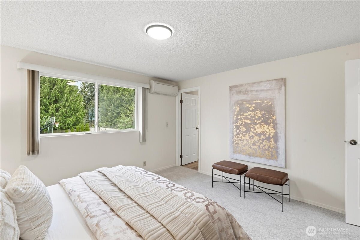 14125 126th Place NE, Kirkland, WA 98034