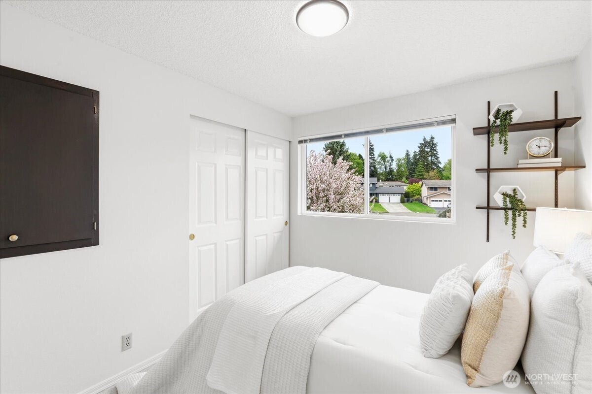 14125 126th Place NE, Kirkland, WA 98034