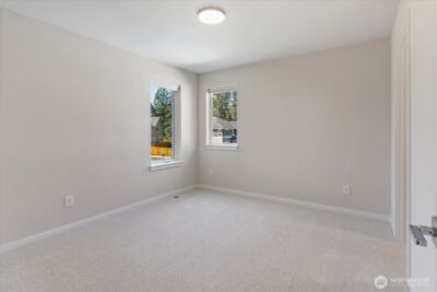 8586 121st Place SE, Newcastle, WA 98056 - Photo 27
