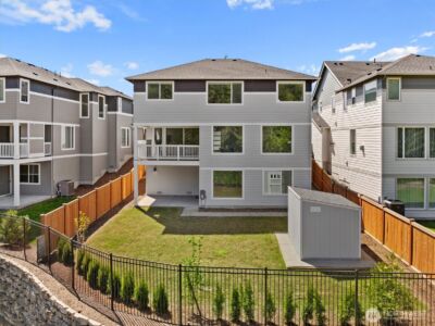 8586 121st Place SE, Newcastle, WA 98056 - Photo 36