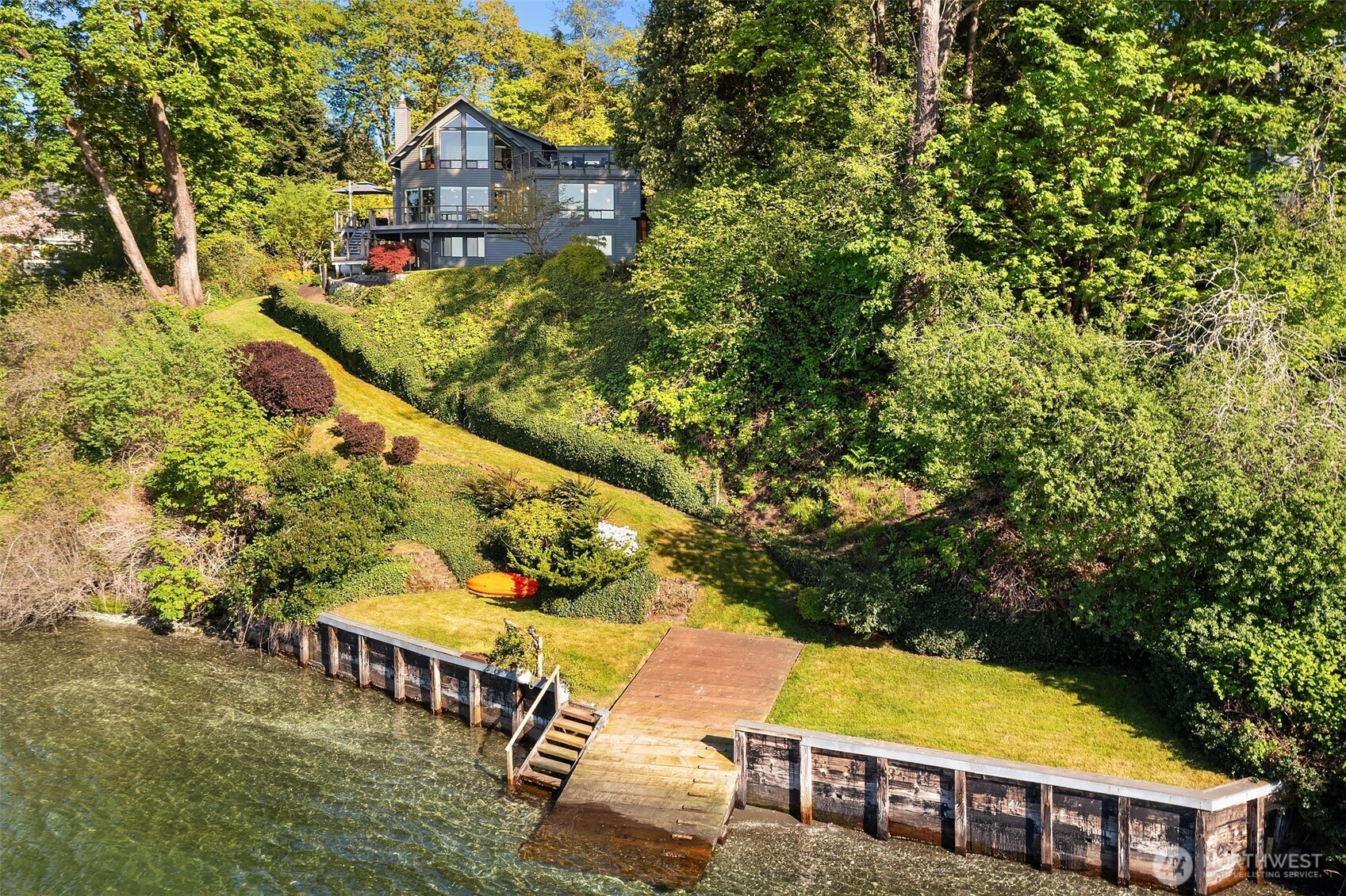 10153 SW 263rd Street , Vashon, WA 98070