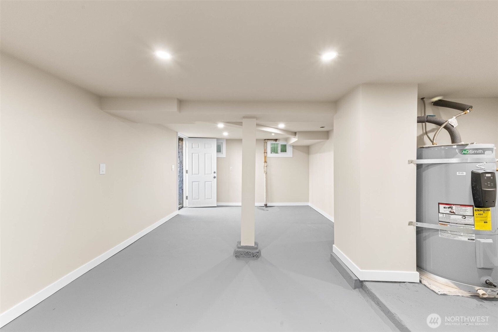1413 26th Avenue , Seattle, WA 98122-3101