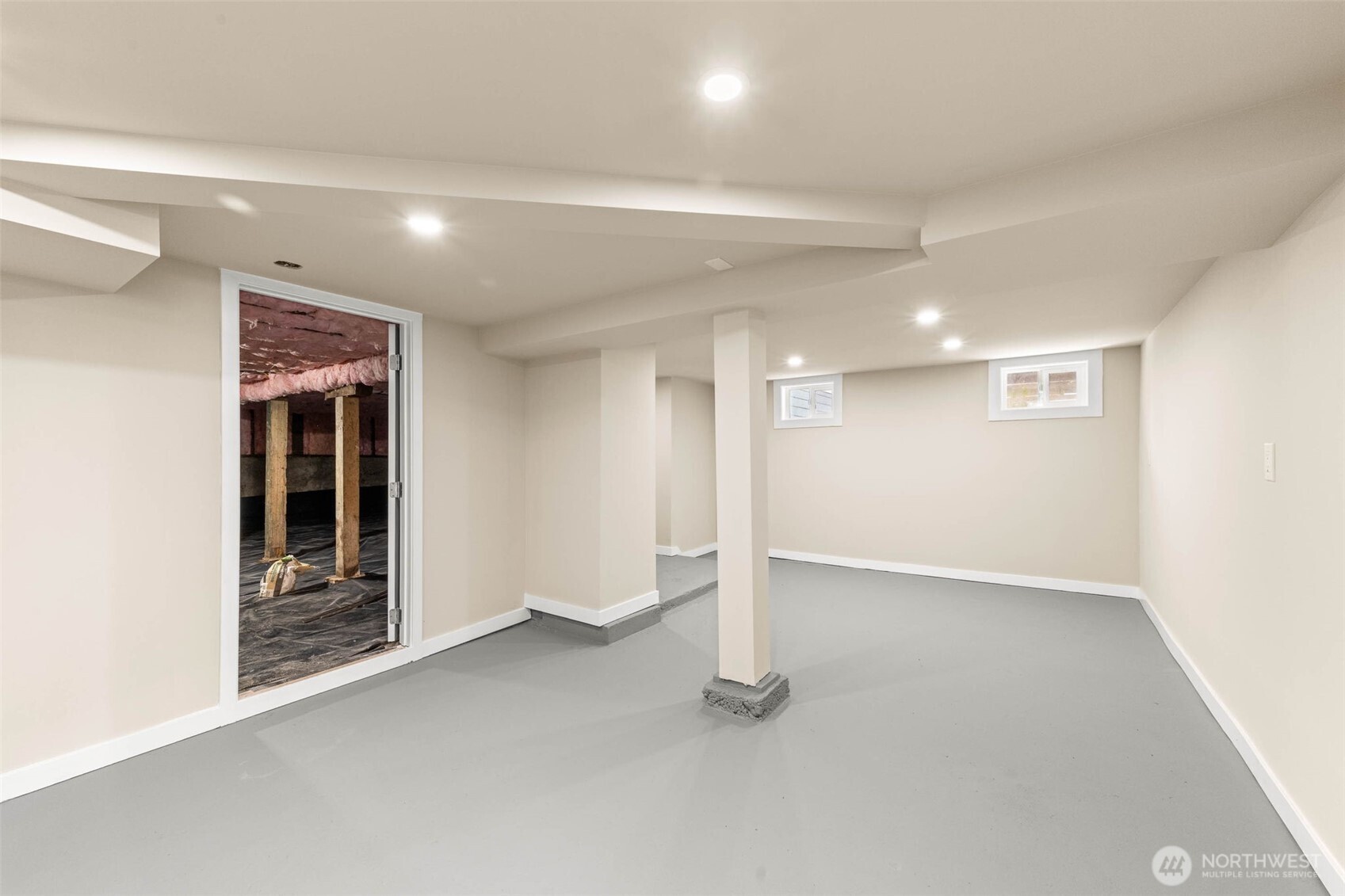 1413 26th Avenue , Seattle, WA 98122-3101