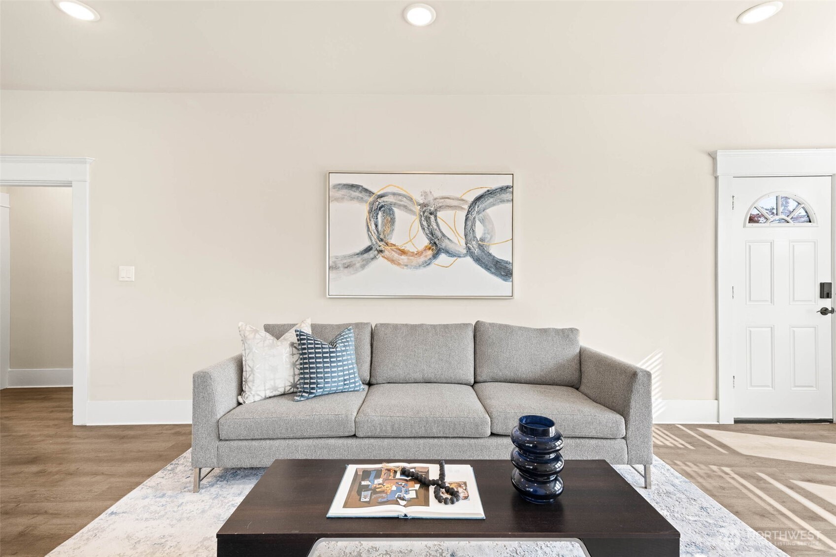 1413 26th Avenue , Seattle, WA 98122-3101