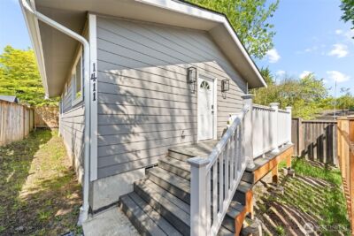 1411 26th Avenue , Seattle, WA 98122-3101 - Photo 1
