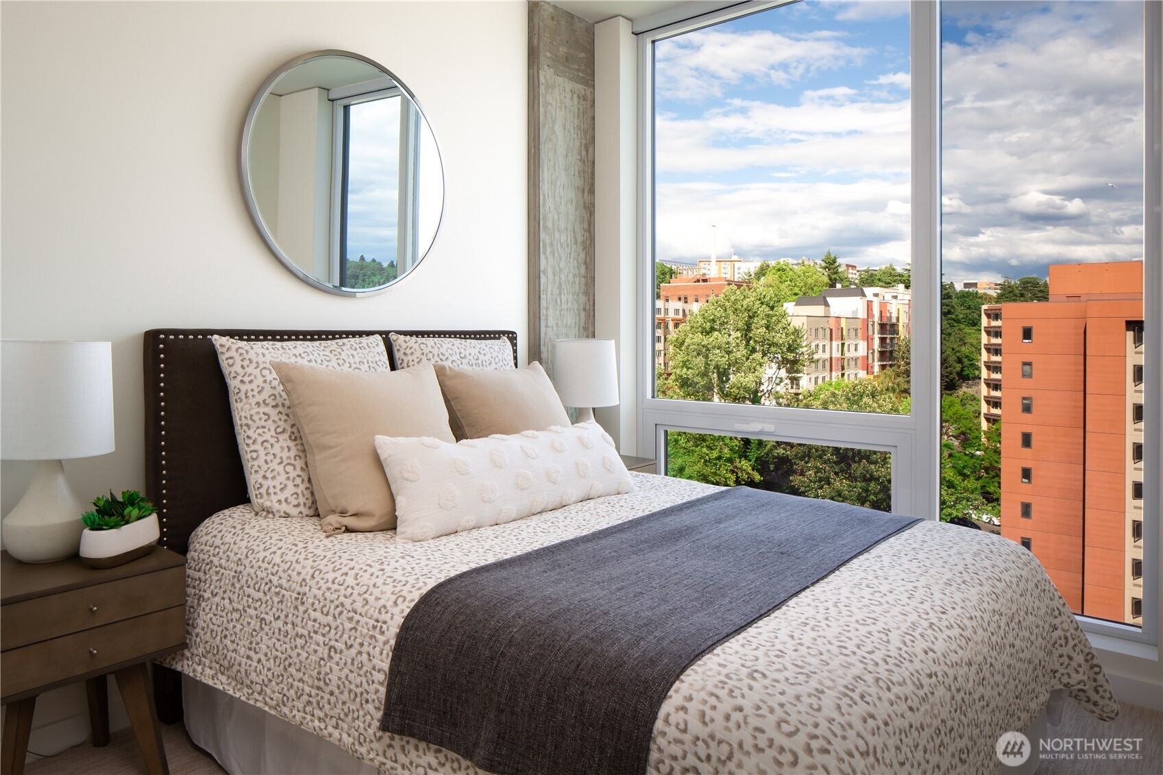 450 S Main Street #307, Seattle, WA 98104