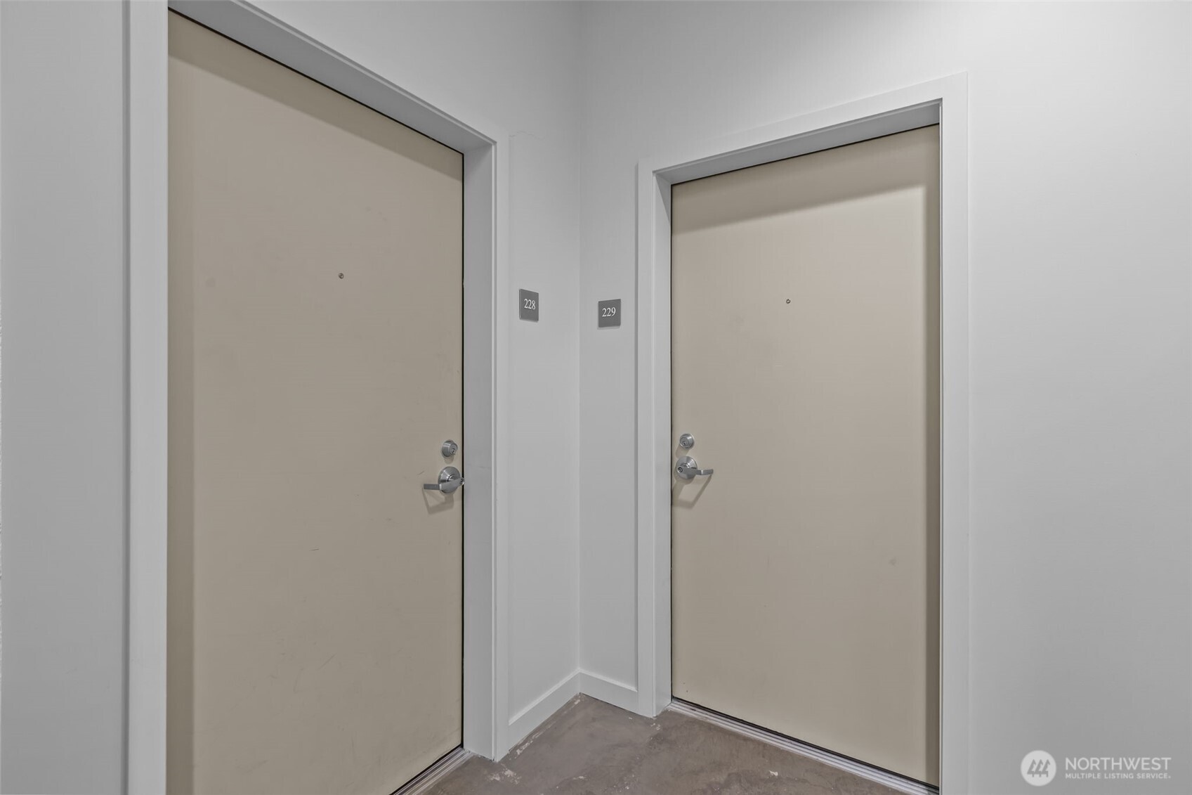 15100 6th Avenue SW #229, Burien, WA 98166