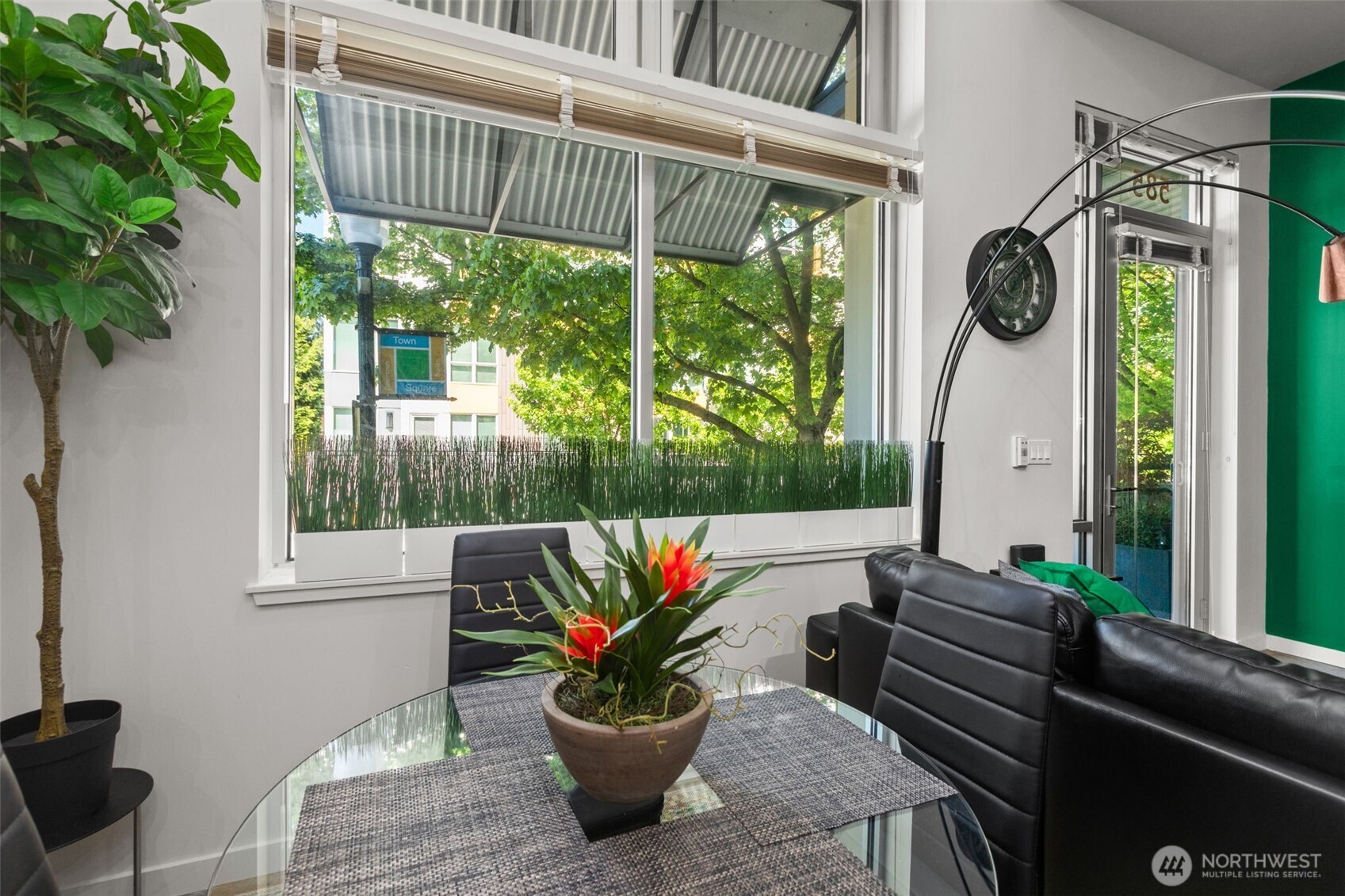 15100 6th Avenue SW #229, Burien, WA 98166