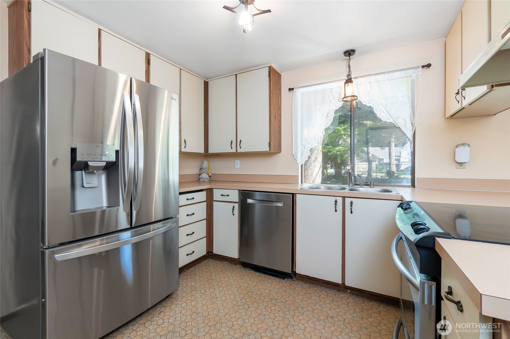1205 156th Street Ct E, Tacoma, WA 98445