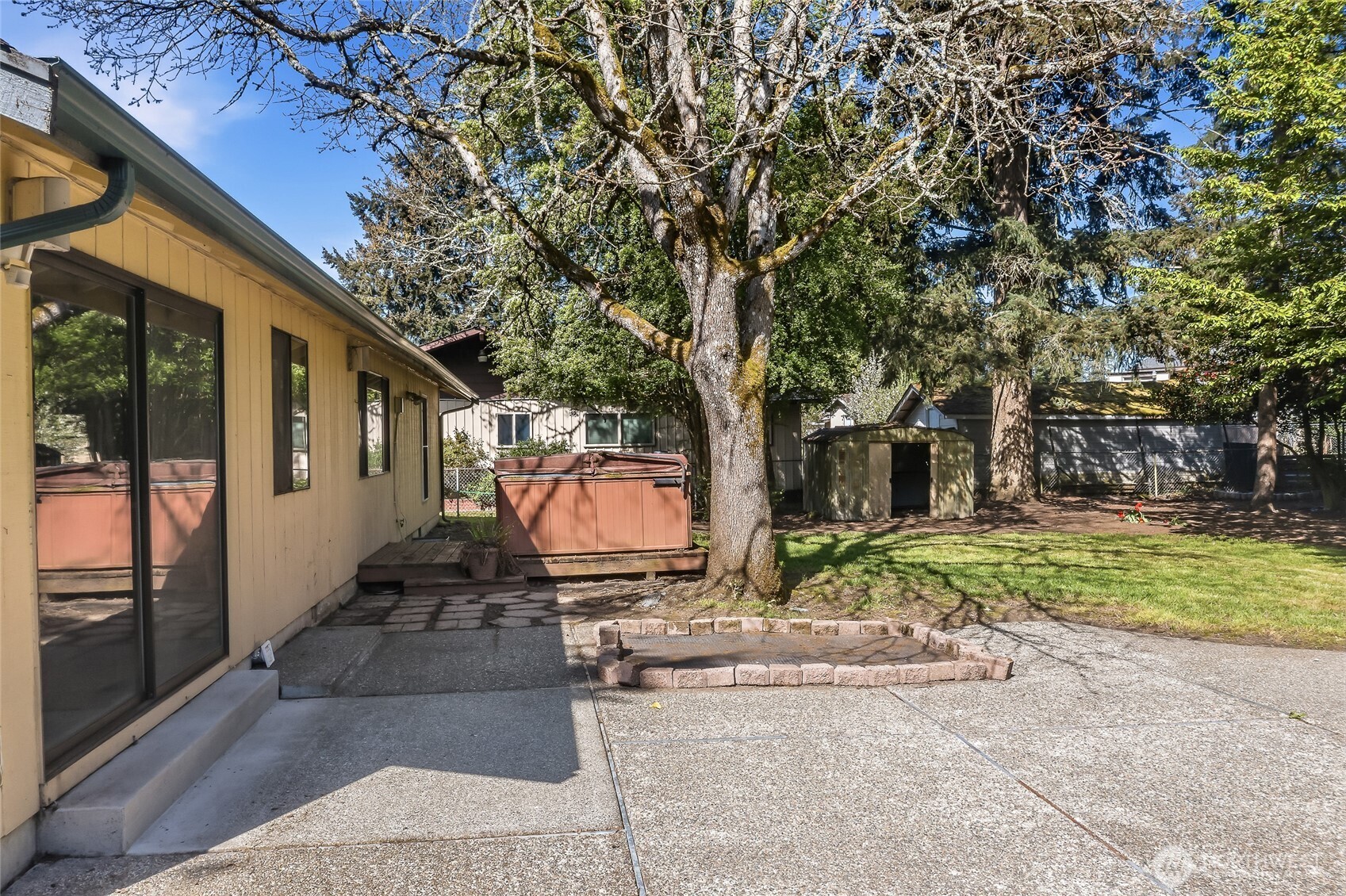 1205 156th Street Ct E, Tacoma, WA 98445