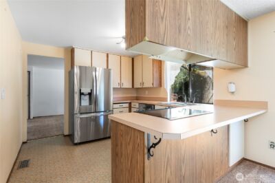 1205 156th Street Ct E, Tacoma, WA 98445 - Photo 8