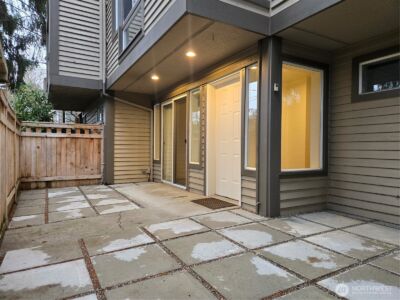 1817 11th Avenue W #F, Seattle, WA 98119 - Photo 17