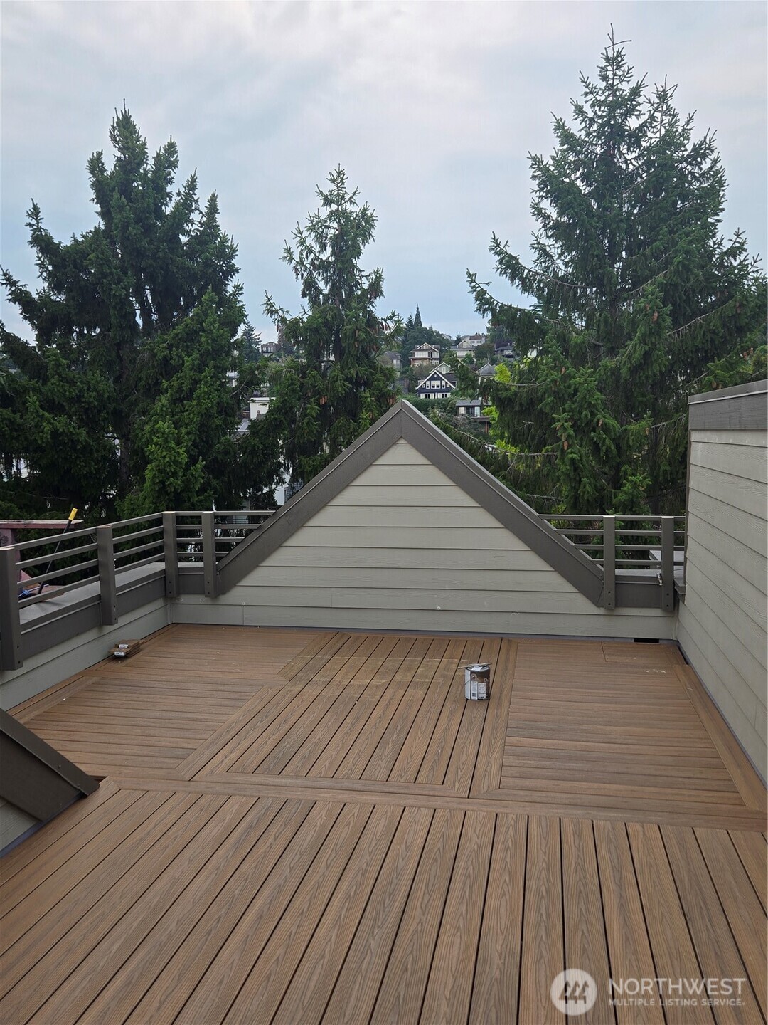 1817 11th Avenue W #F, Seattle, WA 98119