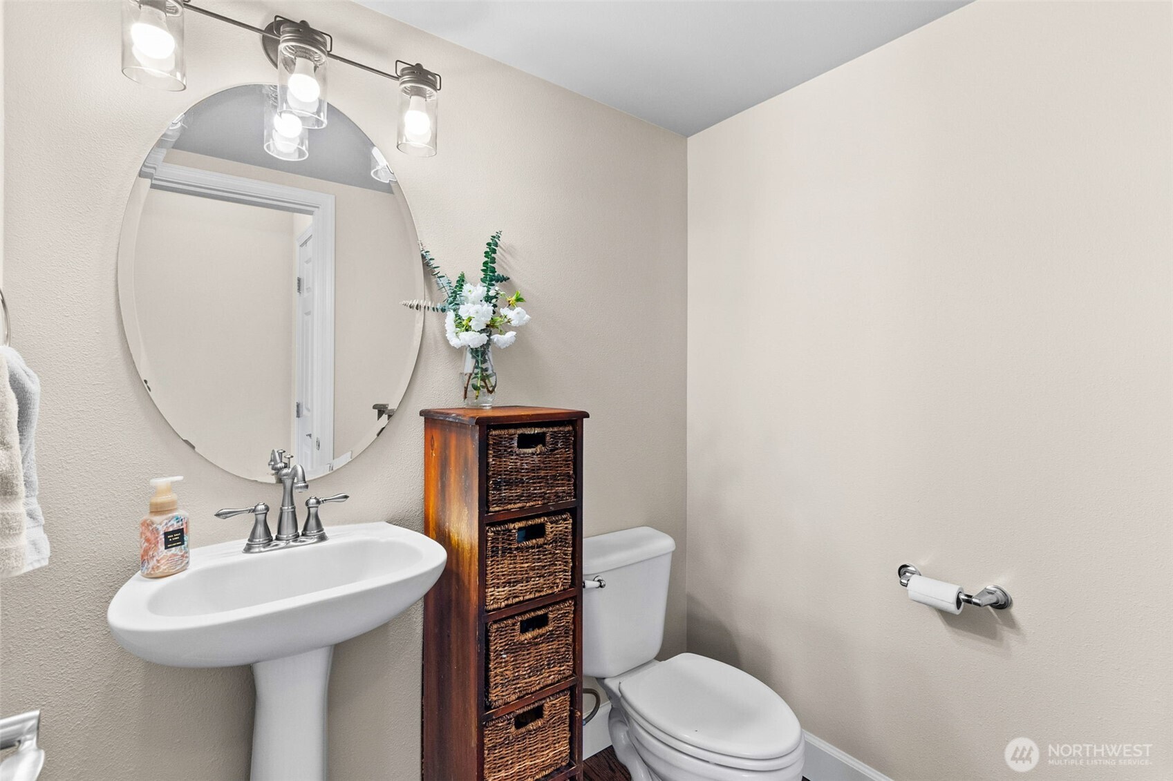 3075 McAllister Street , Dupont, WA 98327