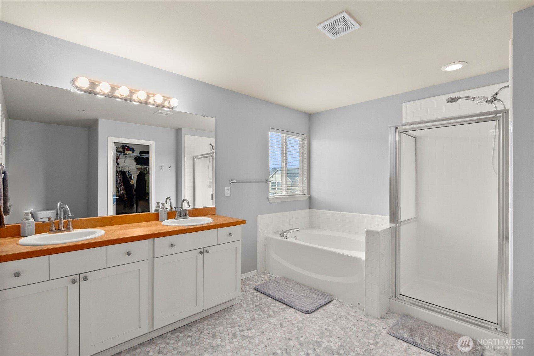 3075 McAllister Street , Dupont, WA 98327