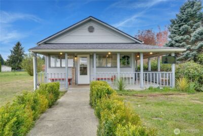 30721 Webster Road E, Eatonville, WA 98328 - Photo 3