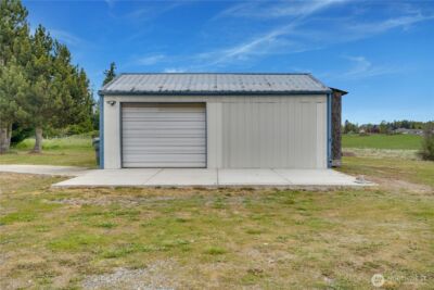 30721 Webster Road E, Eatonville, WA 98328 - Photo 32