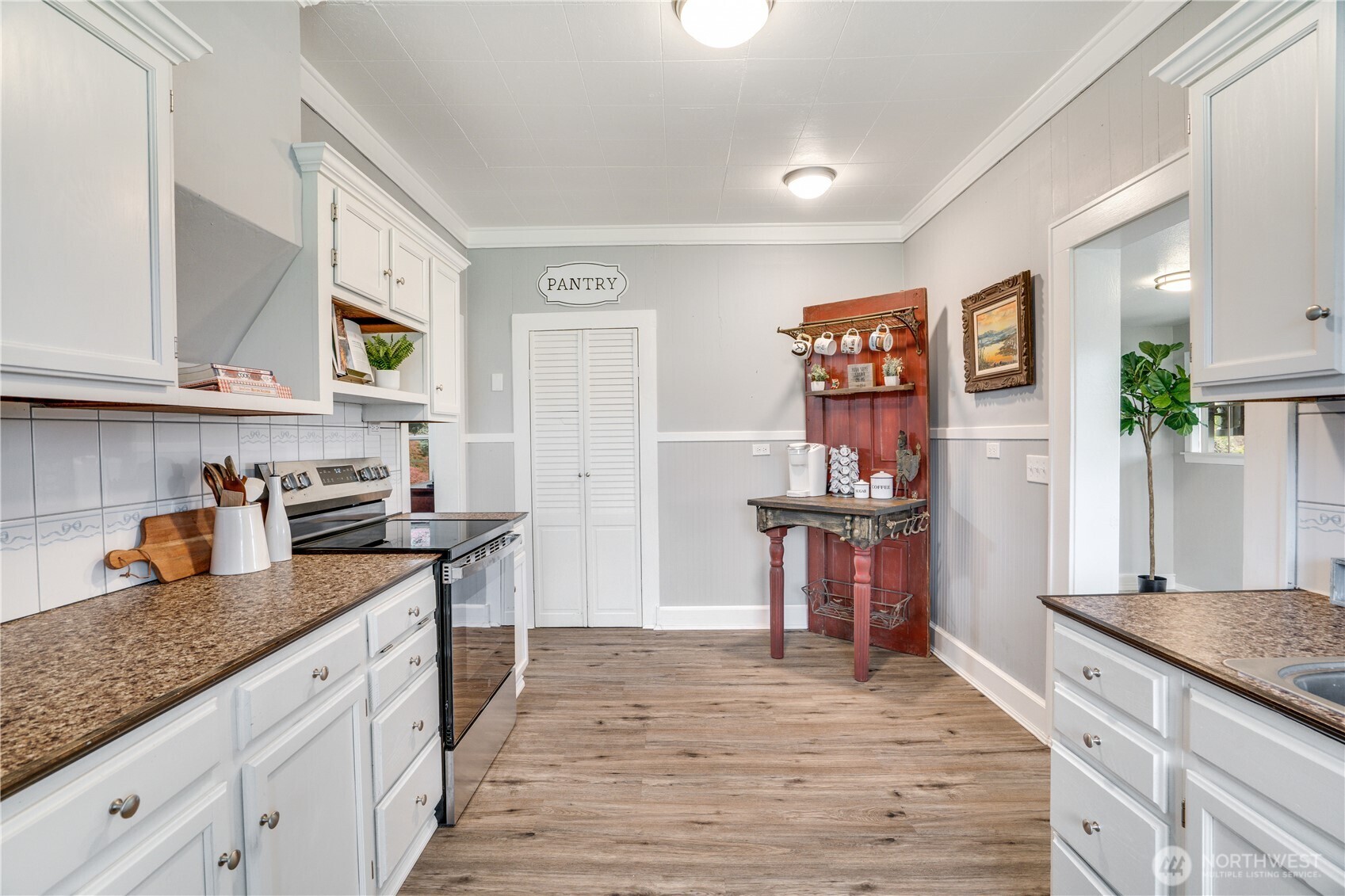 30721 Webster Road E, Eatonville, WA 98328