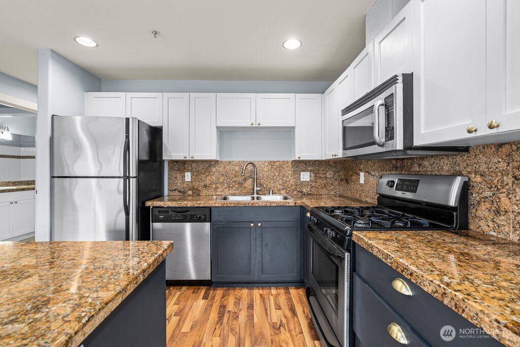 10549 Stone Ave N #303, Seattle, WA 98133